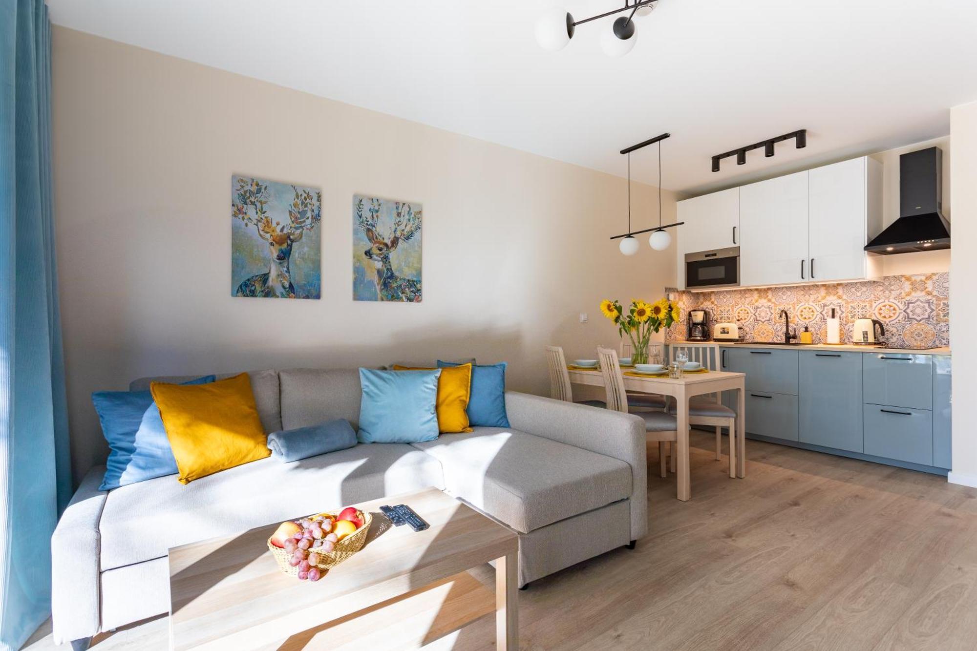 Stone Hill C38 Apart Invest- Z Dostepem Do Basenu, Sauny 斯克拉斯卡波伦巴 外观 照片